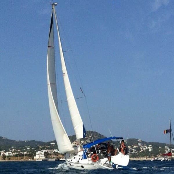Paseo en velero por la bahía de Estepona
