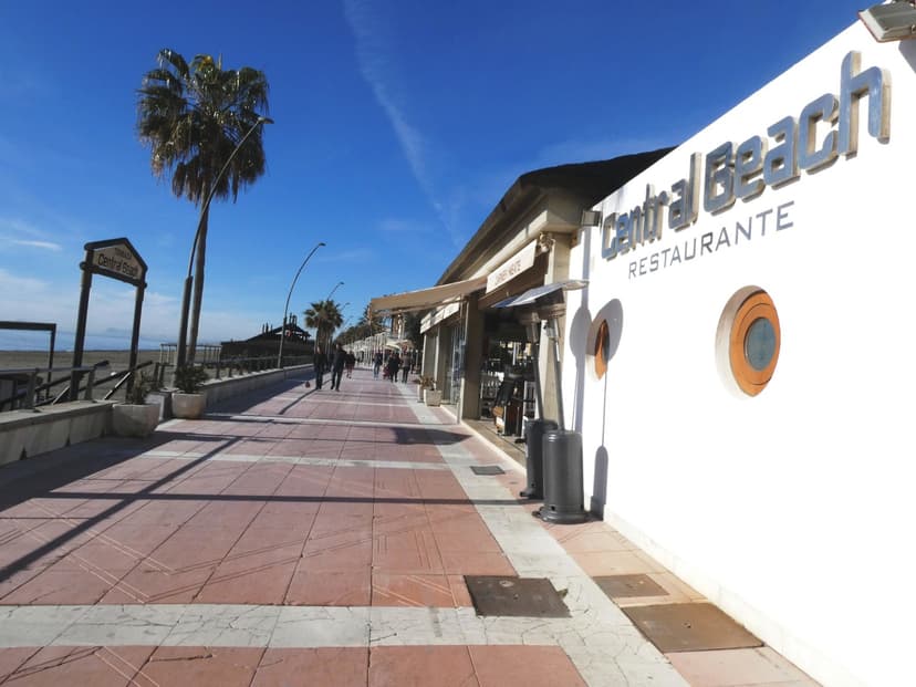 Chiringuito Central Beach en Estepona