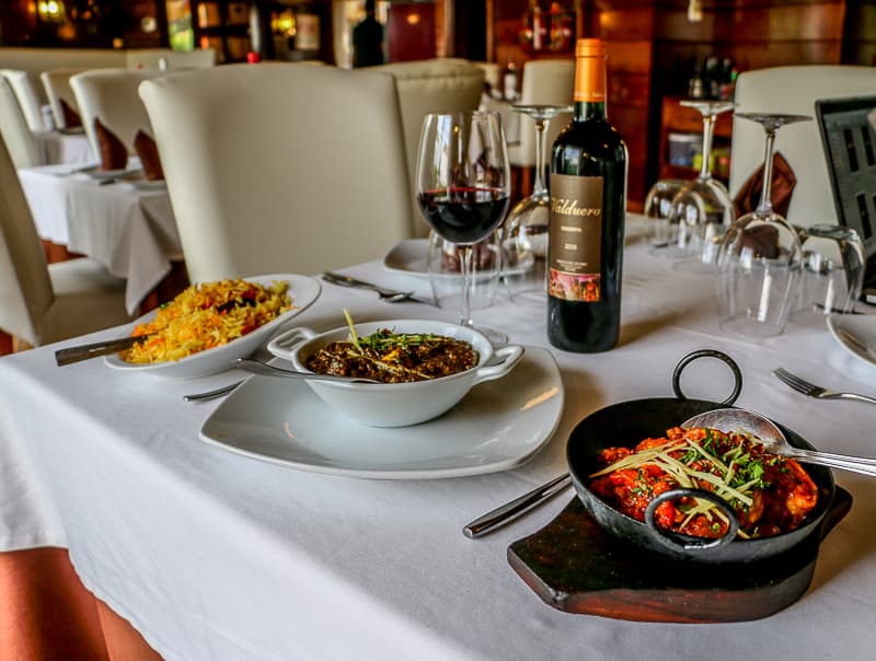Chilli (Hindú-Mexicano) — Restaurante, Zona Este