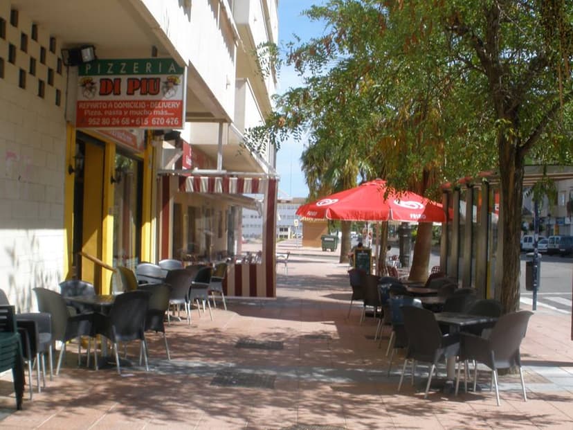 Di Piu (Pizzería) en Estepona