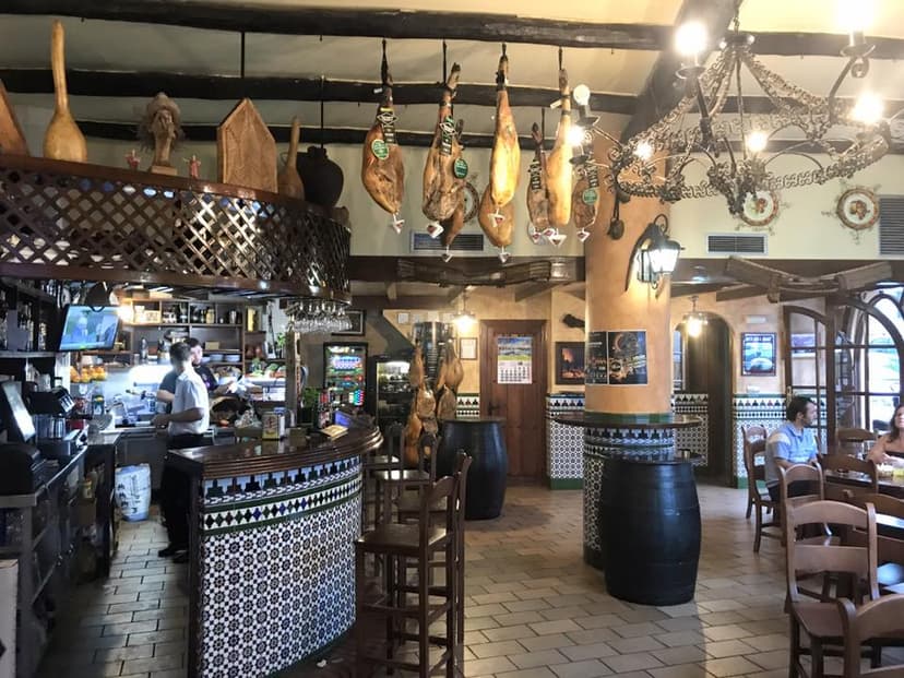 El Tajo (Mesón) — Bar y tapeo, Casco histórico