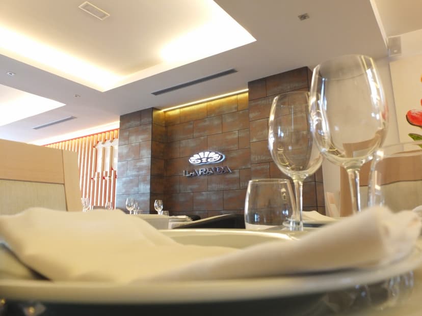Restaurante La Rada — Restaurante, Paseo marítimo
