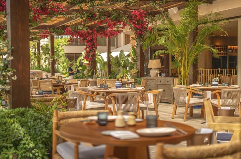 Restaurante Mar de Sazzon — Restaurante, Zona Este