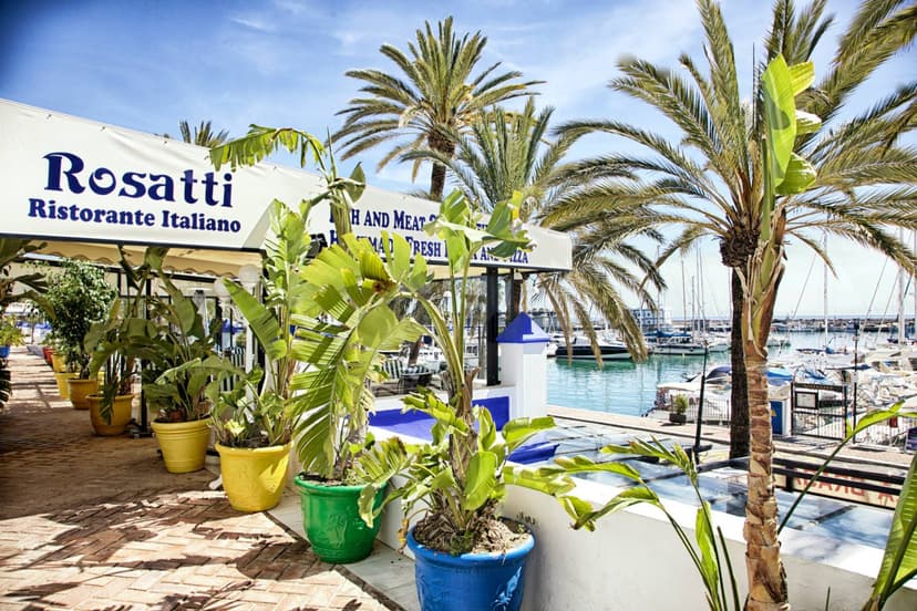 Rosatti (Italiano) — Restaurante, Puerto