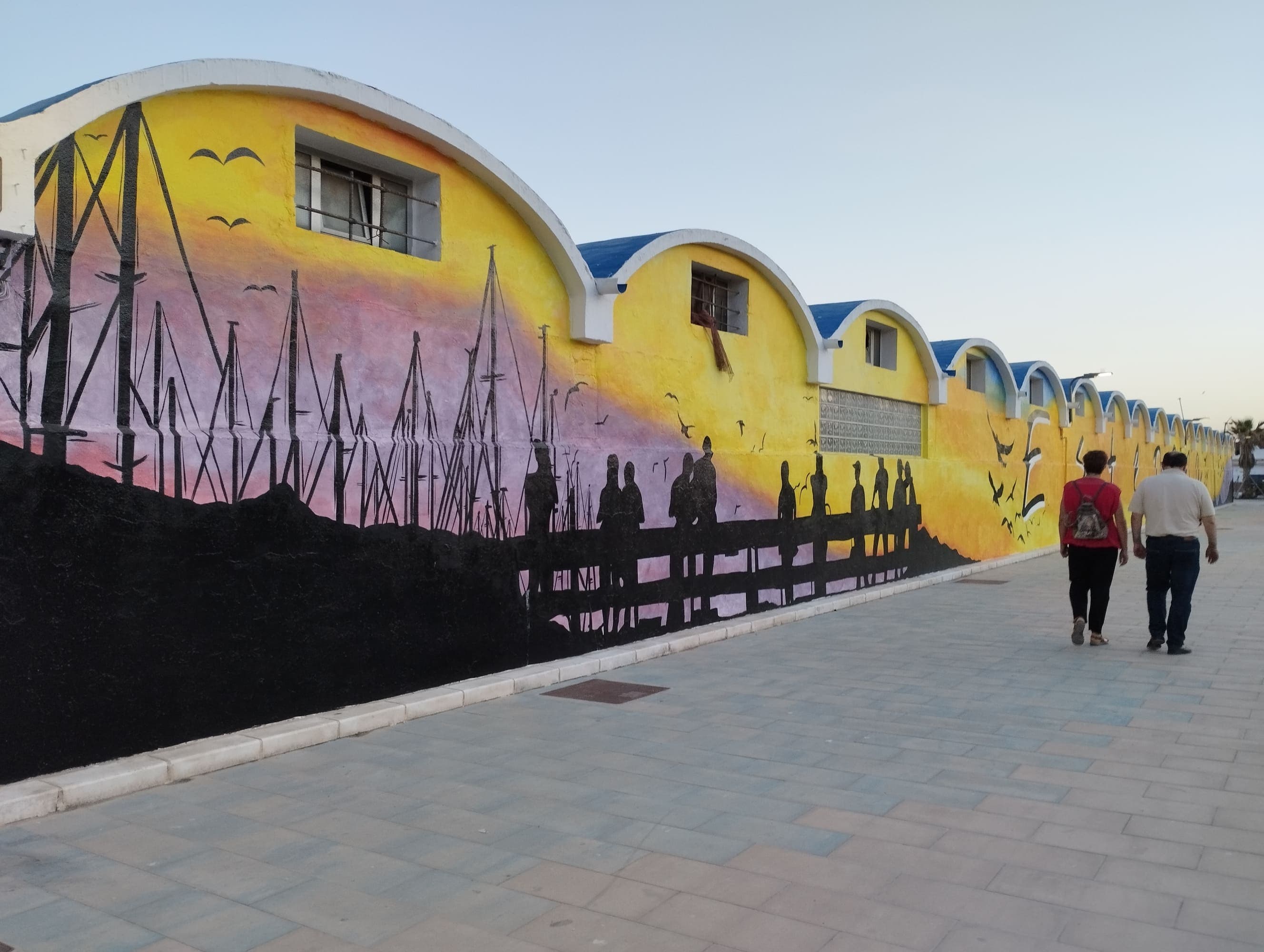 Mural "Estepona" de Curro Leyton en Estepona