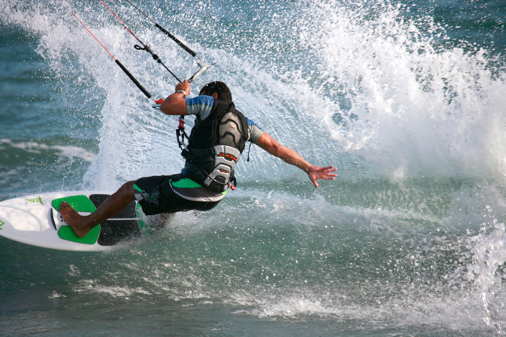 Curso de kitesurf en Los Granados